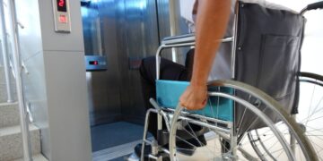 ascensor silla de ruedas accesibilidad Castilla y Leon