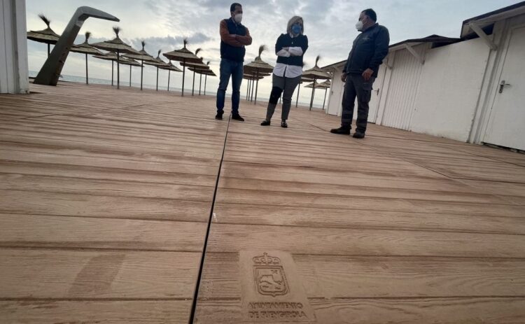 El Ayuntamiento de Fuengirola presenta las nuevas mejoras en materia de accesibilidad de sus playas