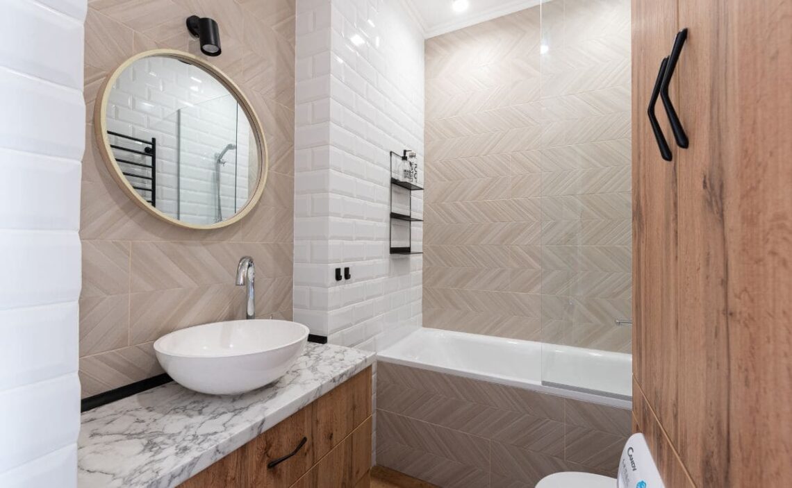 No volverás a pasar frío en la ola polar con este radiador eléctrico para toallas rebajado en Leroy Merlin