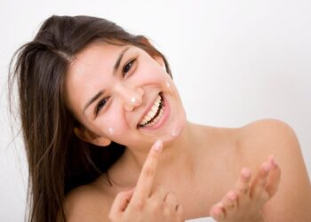 Sérum antiedad para piel joven