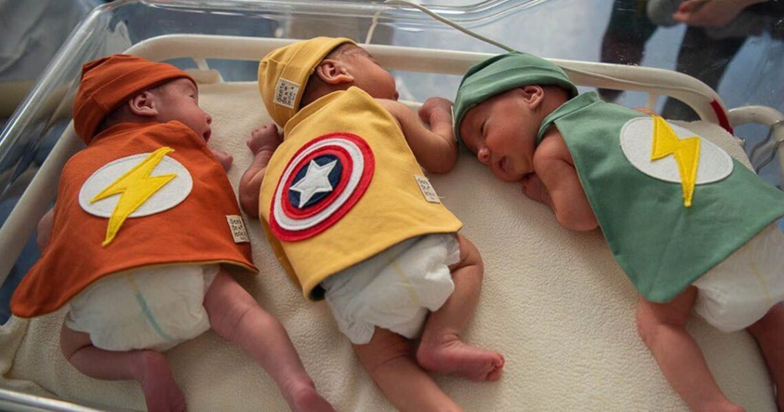 Bebés disfrazados de superhéroes