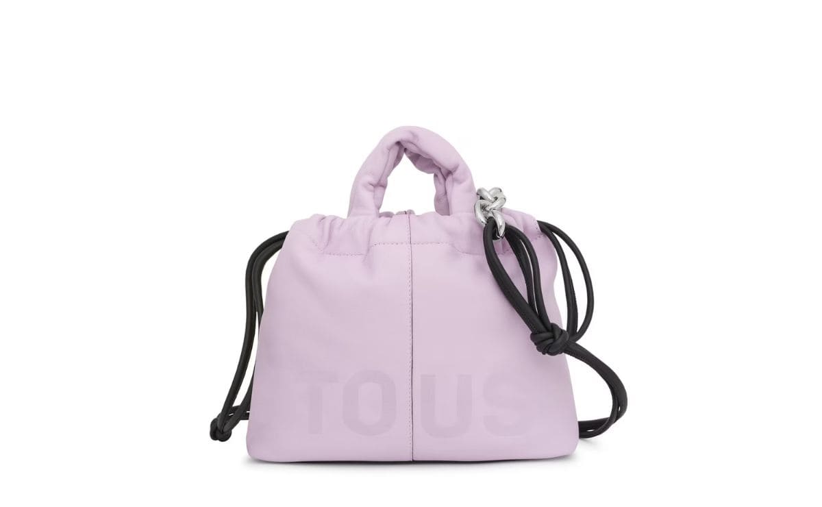 El bolso mediano de Tous en los colores en tendencia de la temporada