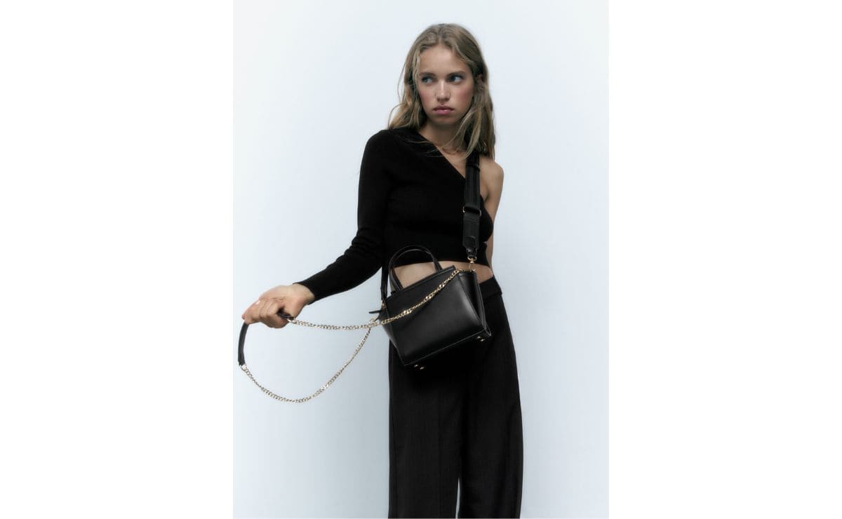 El bolso compacto de Zara perfecto para la ciudad rebajado en sus Special Prices