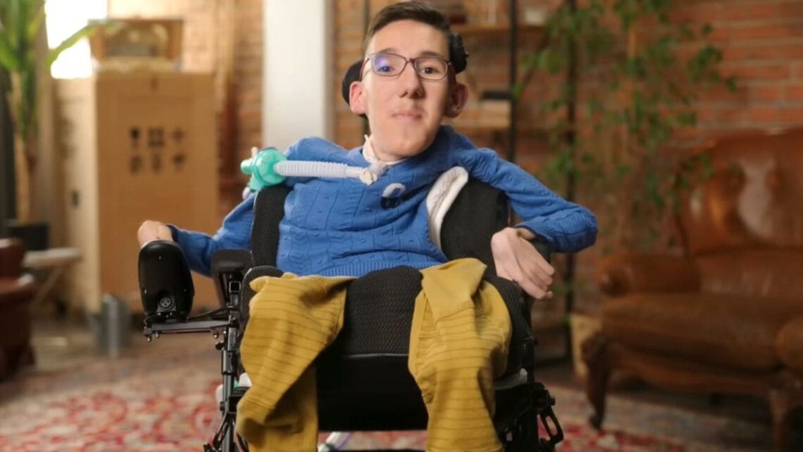 Brianeitor asegura que la tecnología accesible permite vivir a miles de personas