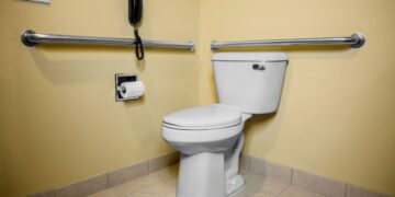 Así deben ser las cabinas de aseo en la nueva normativa de accesibilidad