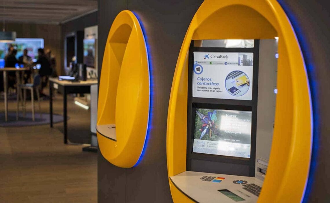 cajero La Caixa pension julio 2021