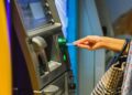 Estos son los mejores cajeros automáticos para sacar dinero