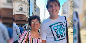 Madre e hijo con autismo