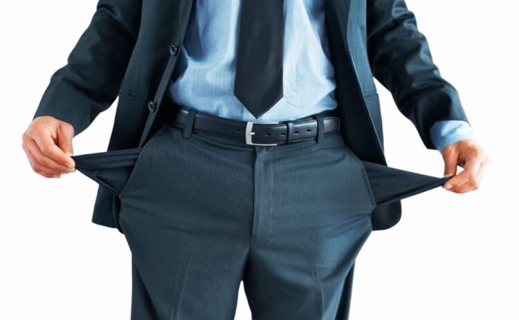 cartera vacía nómina impago dinero reclamación empresa institución salario