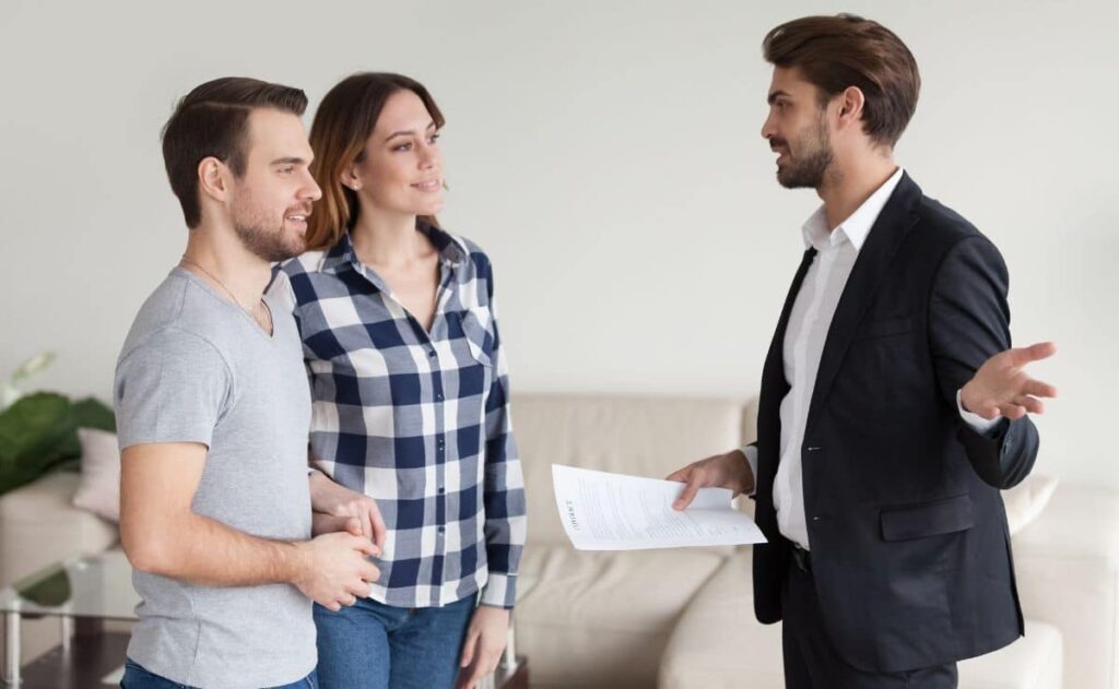 ¿Puede mi casero subirme el precio del alquiler después de un año?
