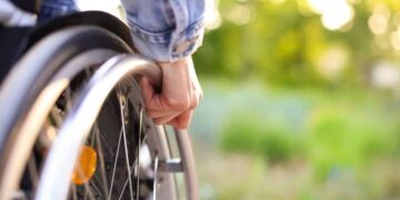 El CERMI plante a Sanidad la adecuación de la ley de autonomía del paciente al nuevo marco normativo sobre igualdad jurídica de las personas con discapacidad