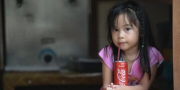 La cafeína afecta gravemente a la salud de los niños