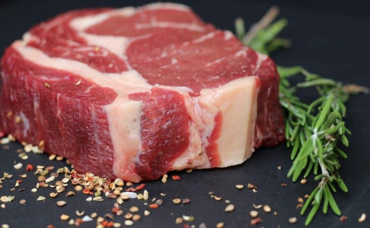 comer carne índice glucémico azúcar alta sangre presión chuleta