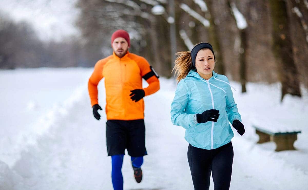 Consejos para hacer deporte al aire libre en invierno