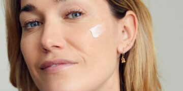 La crema antiarrugas y antimanchas de Babaria para la noche