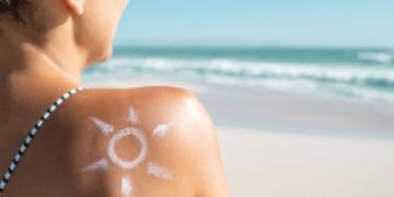 crema solar piel cuerpo filtro riesgos organismo ocu