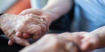 Persona mayor dependiente dependencia