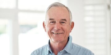 RENFE ofrece la tarjeta dorada, con muchos descuentos para personas mayores de 60 años