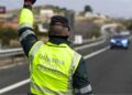 Guardia Civil de tráfico en la carretera