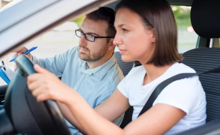 Cómo consultar las notas del exámen de conducir de la DGT
