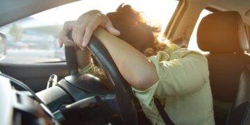 dgt sueño volante descanso accidente riesgo tráfico circulación automóvil coche