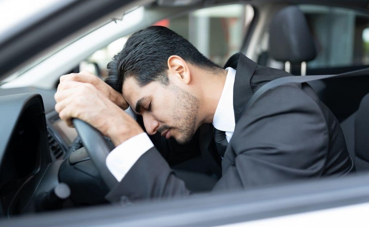 dgt sueño volante descanso accidente riesgo tráfico circulación automóvil coche