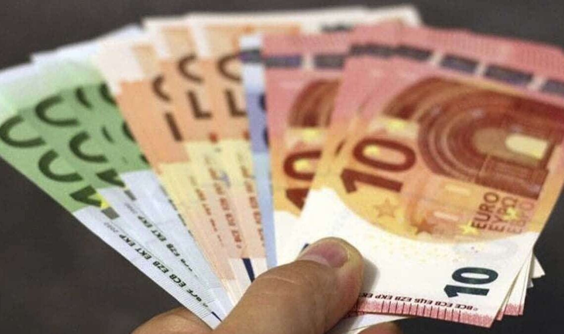 Dinero pensión paro