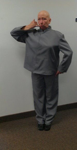 Disfraz de Halloween de un paciente con cáncer.