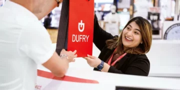 La empresa Dufry creará 600 nuevos puestos de empleo en España