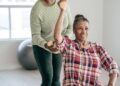 ejercicio físico artritis persona mayor entrenamiento salud presión sanguínea circulación sangre