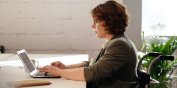 El SAE cuenta con 208 anuncios de empleo para personas con discapacidad