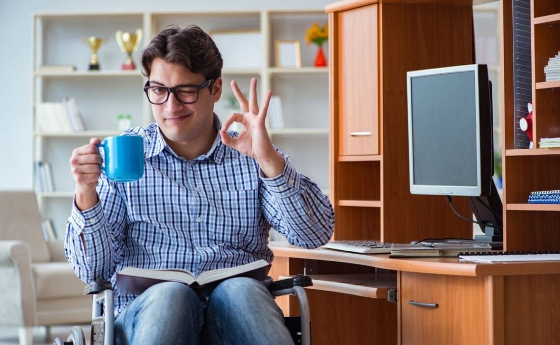 estudiante con discapacidad Fundacion ONCE Oportunidad al talento