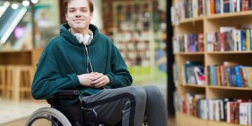 Estudiante en silla de ruedas erasmus discapacidad