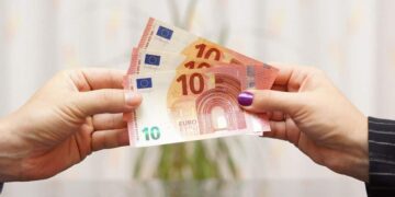 Esos son los requisitos para obtener el subsidio de 426 euros