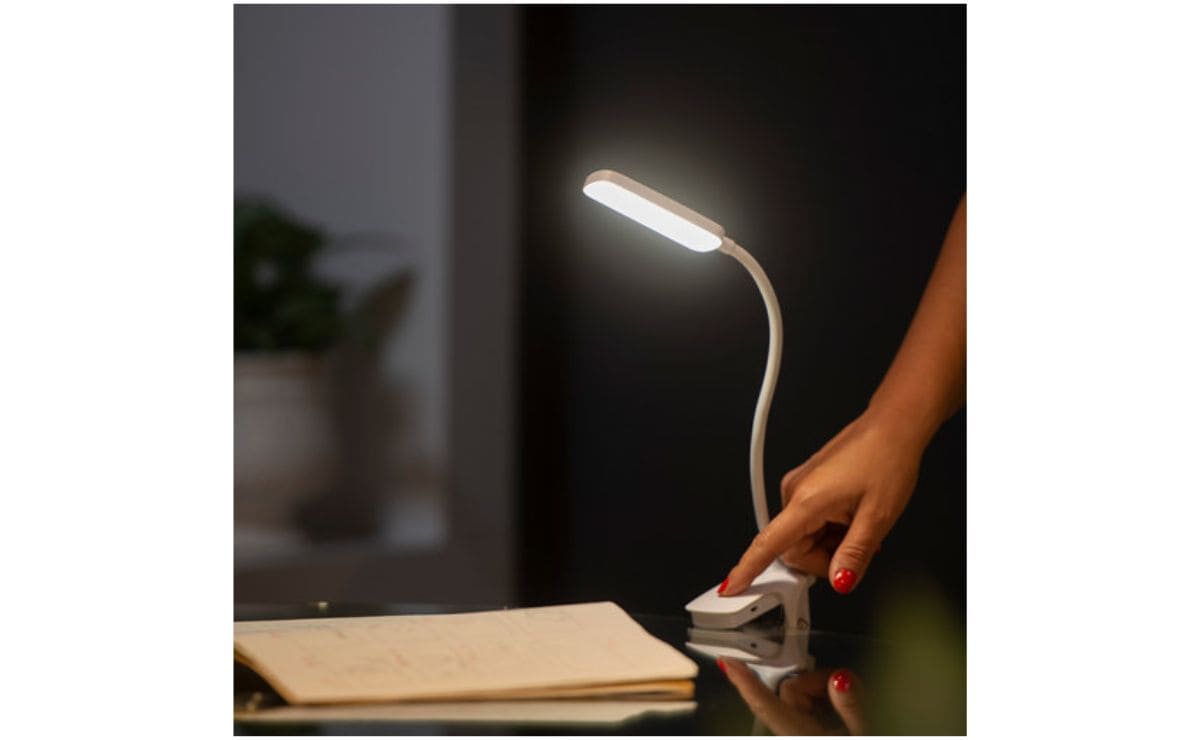 El flexo inalámbrico de Leroy Merlín