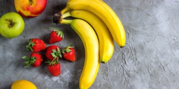 Frutas que no debes comprar para ahorrar en la compra