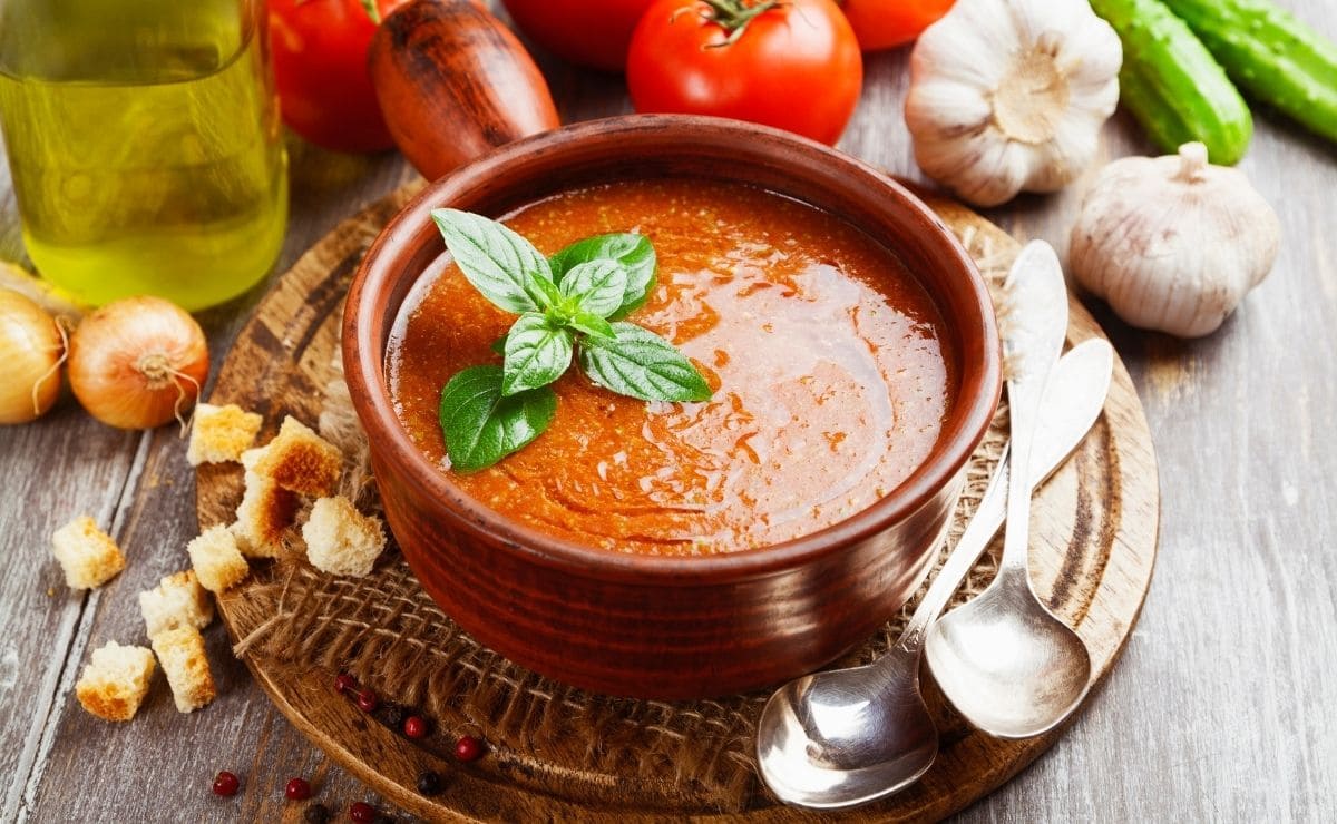 Receta de gazpacho andaluz tradicional