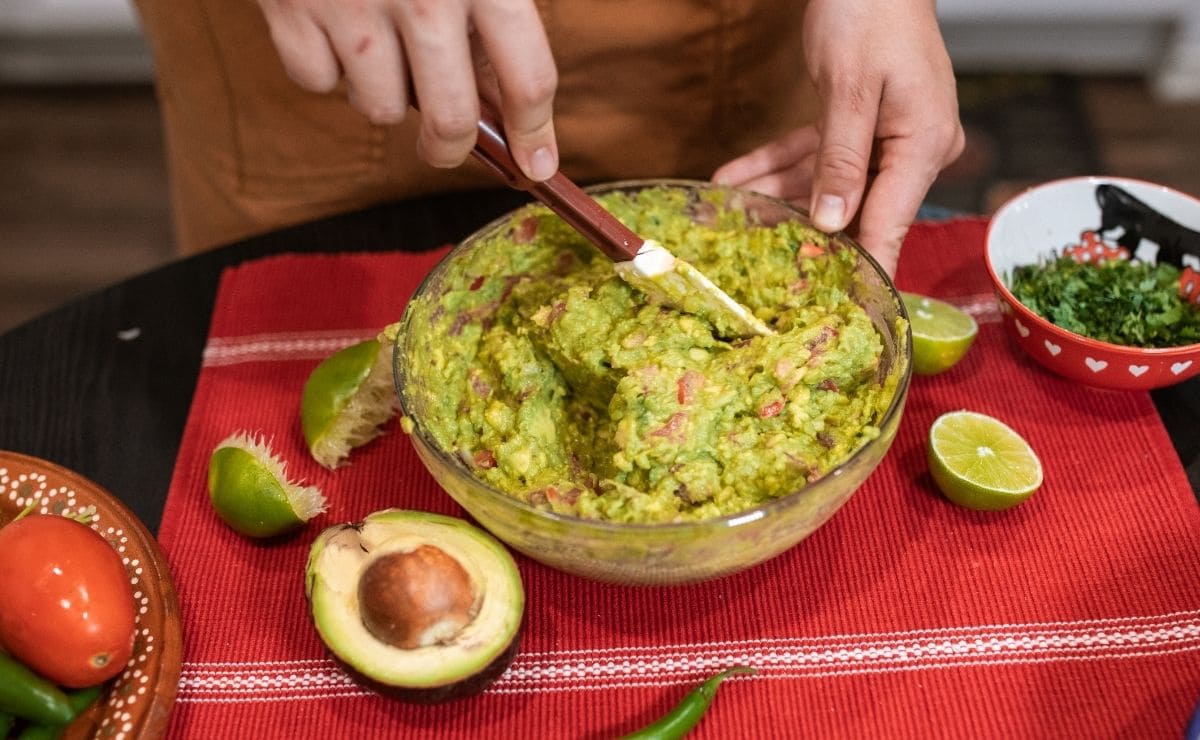 El guacamole es un superalimento que mejora la salud del organismo