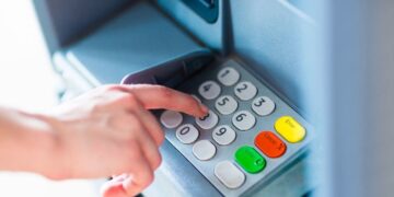 La Guardia Civil alerta de lo que debes hacer si el cajero automático de tu banco no te da el dinero