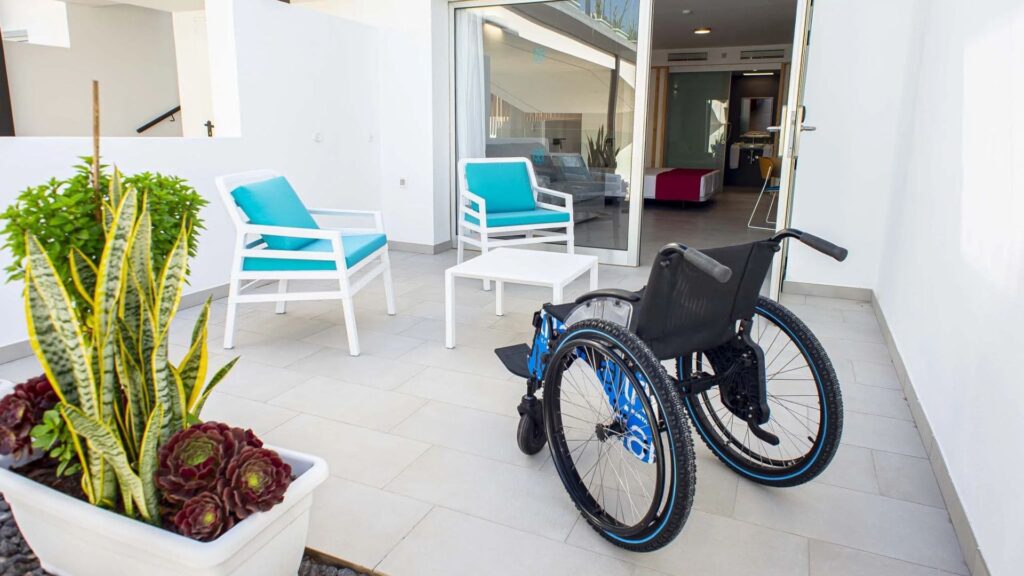 El hotel Taimar, premiado por su accesibilidad para las personas con discapacidad