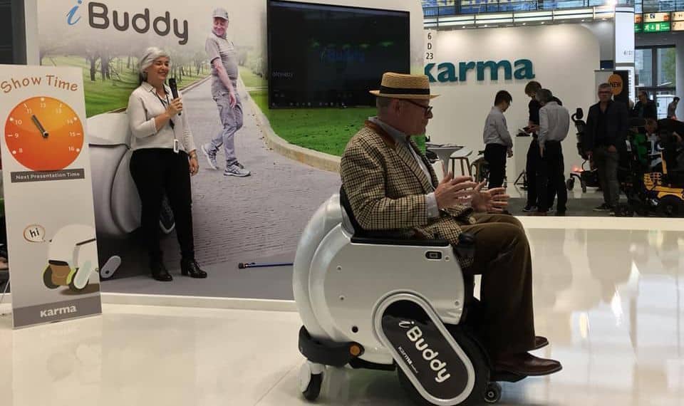 iBuddy, la primera silla de ruedas que te "persigue"