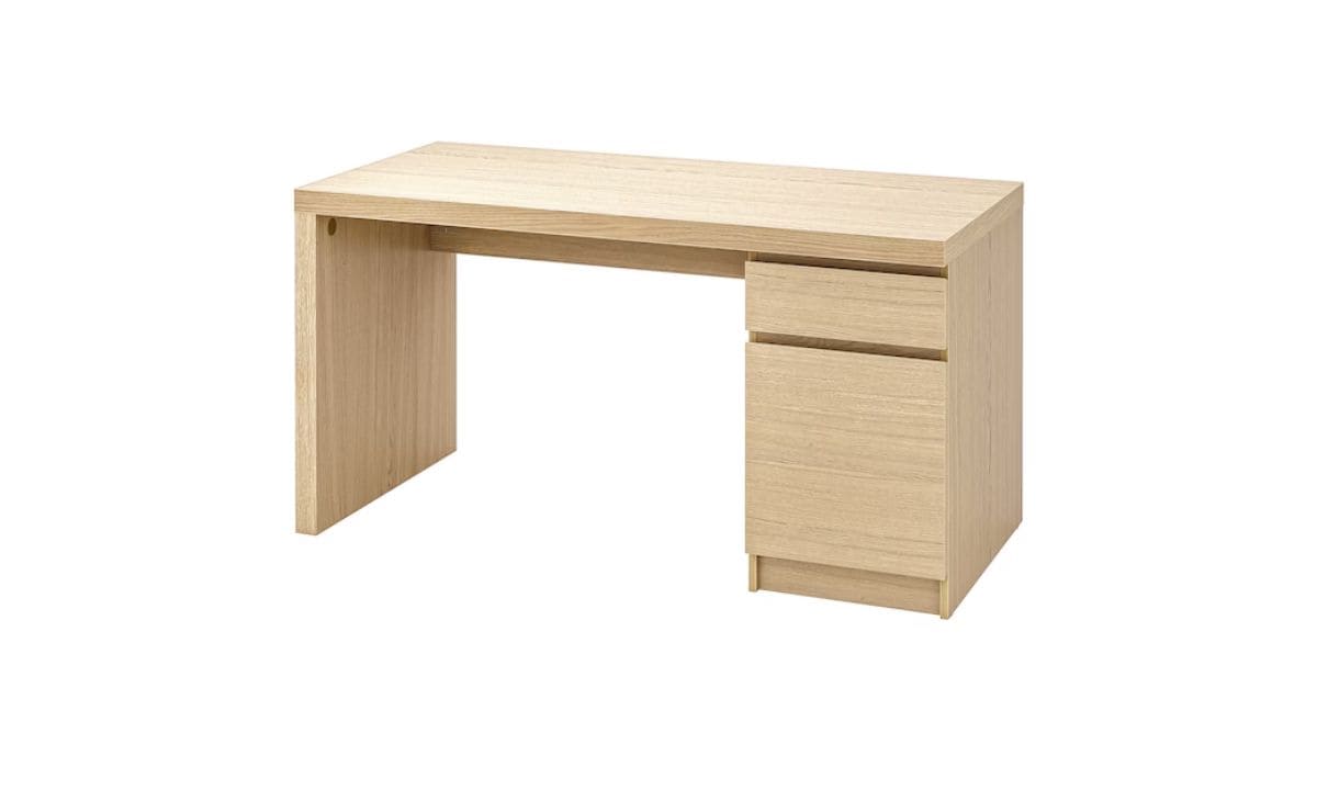 Mesa de escritorio de IKEA