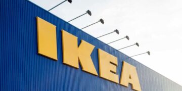 Portada de una tienda de IKEA