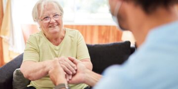 La Junta de Andalucía apuestan por la innovación para mejorar la atención a las personas en situación de dependencia