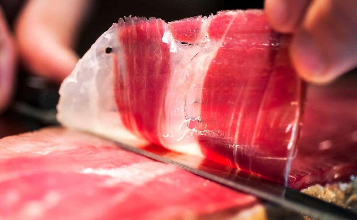 Locura en Carrefour por este maletín de jamón ibérico: mejor que en El Corte Inglés