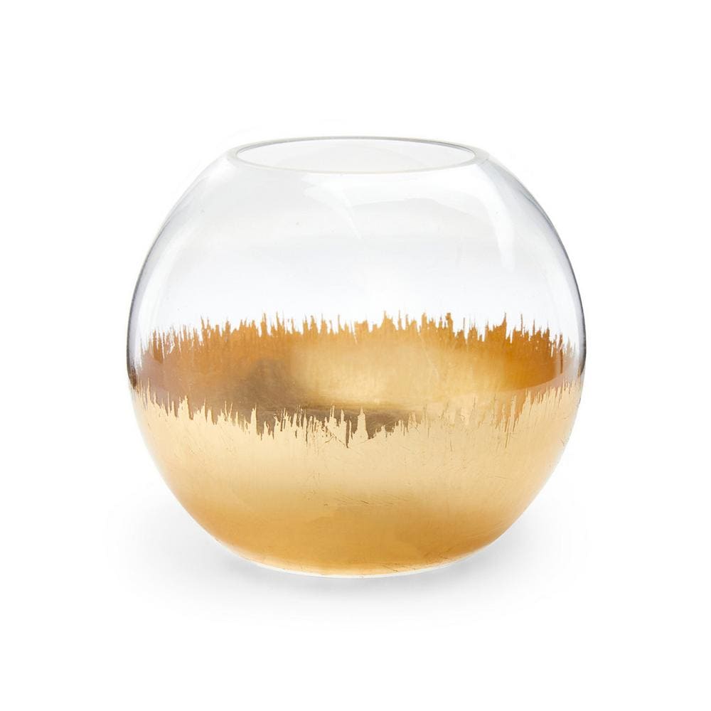 El jarrón con base dorada de Primark es muy elegante