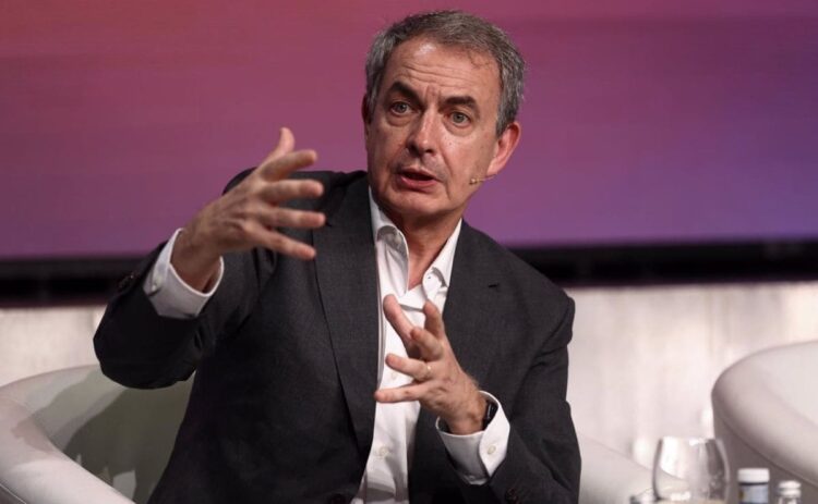 José Luis Rodríguez Zapatero ha participado en la inauguración del V Foro Social Mujeres y Niñas con Discapacidad