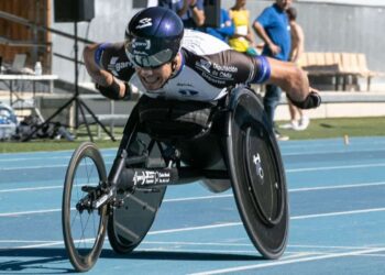 José Manuel Quintero batiendo el récord de España de 400 metros en silla