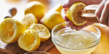 jugo limón agua digestión fruta cítrico vitaminas vitamina c