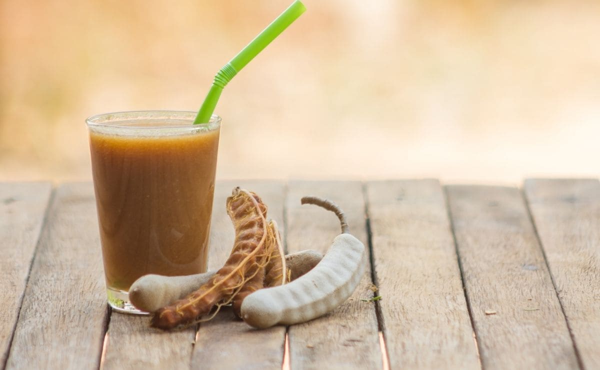 El jugo de tamarindo es una forma saludable de tomar este superalimento